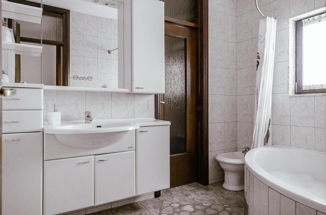 Lika Story Apartman Josipdol Kültér fotó