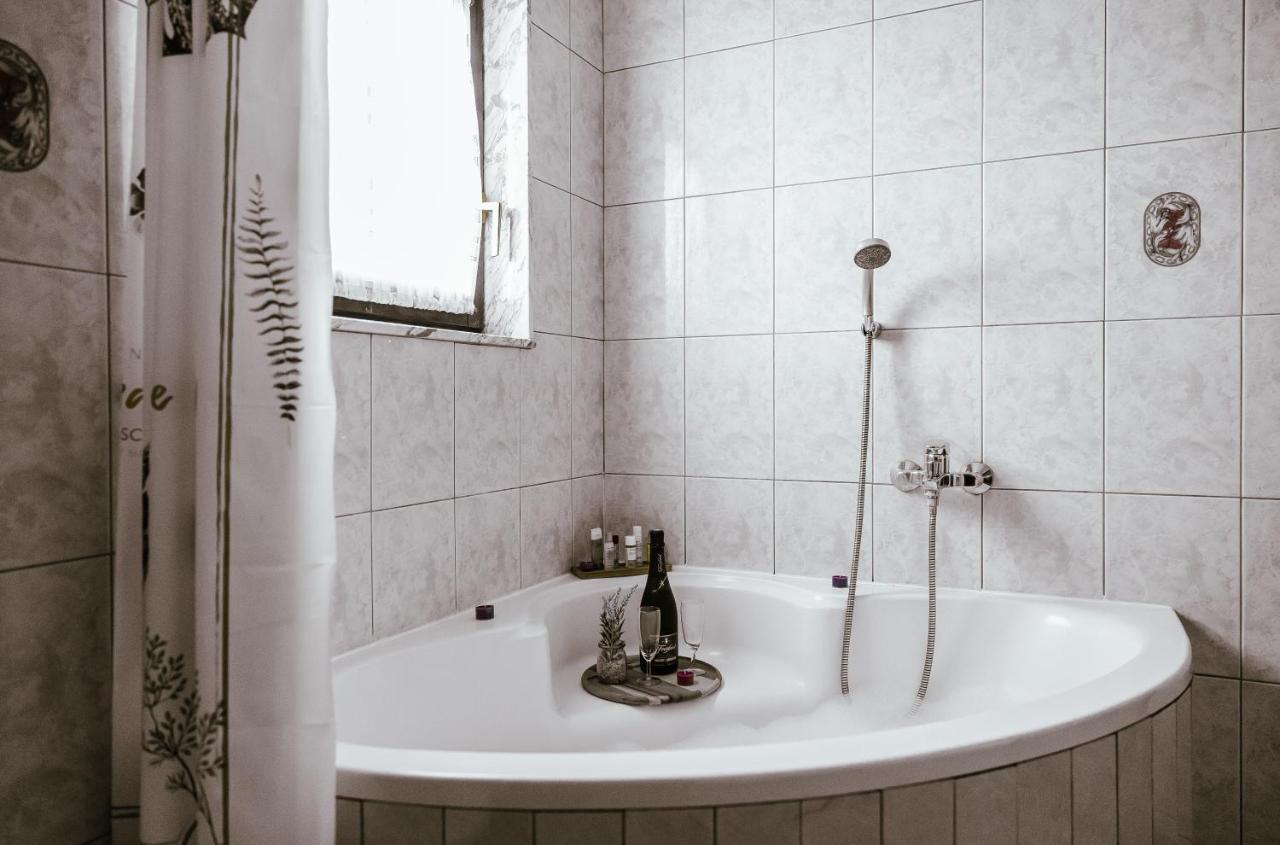 Lika Story Apartman Josipdol Kültér fotó